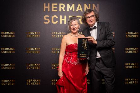 Ursula Förschner - Excellence Award - Internationaler Speaker Slam