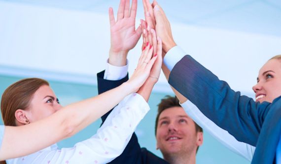 Nachhaltiger Erfolg – Bild für langfristigen Besucherzuwachs und stabile Werbekosten