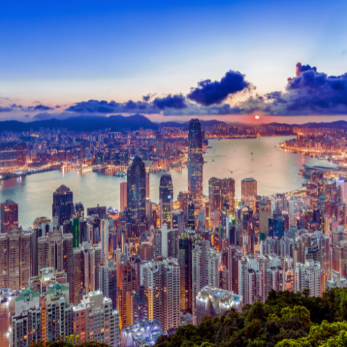 Hongkong Skyline bei Nacht – Auftakt der Delegationsreise mit ABC Personal GmbH, inspiriert von Jörg Knoblauch. Start der Unternehmerreise mit Networking und Erkundung der asiatischen Wirtschaftsmetropole.