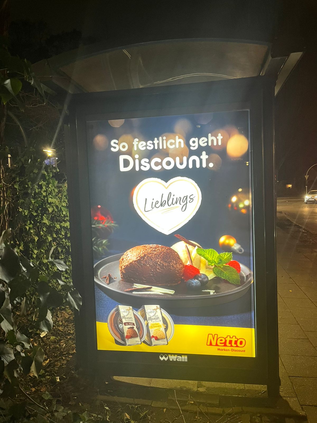 Außenwerbung Bushaktenstelle