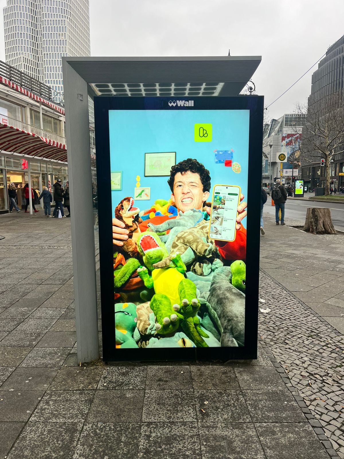 Außenwerbung Bushaktenstelle