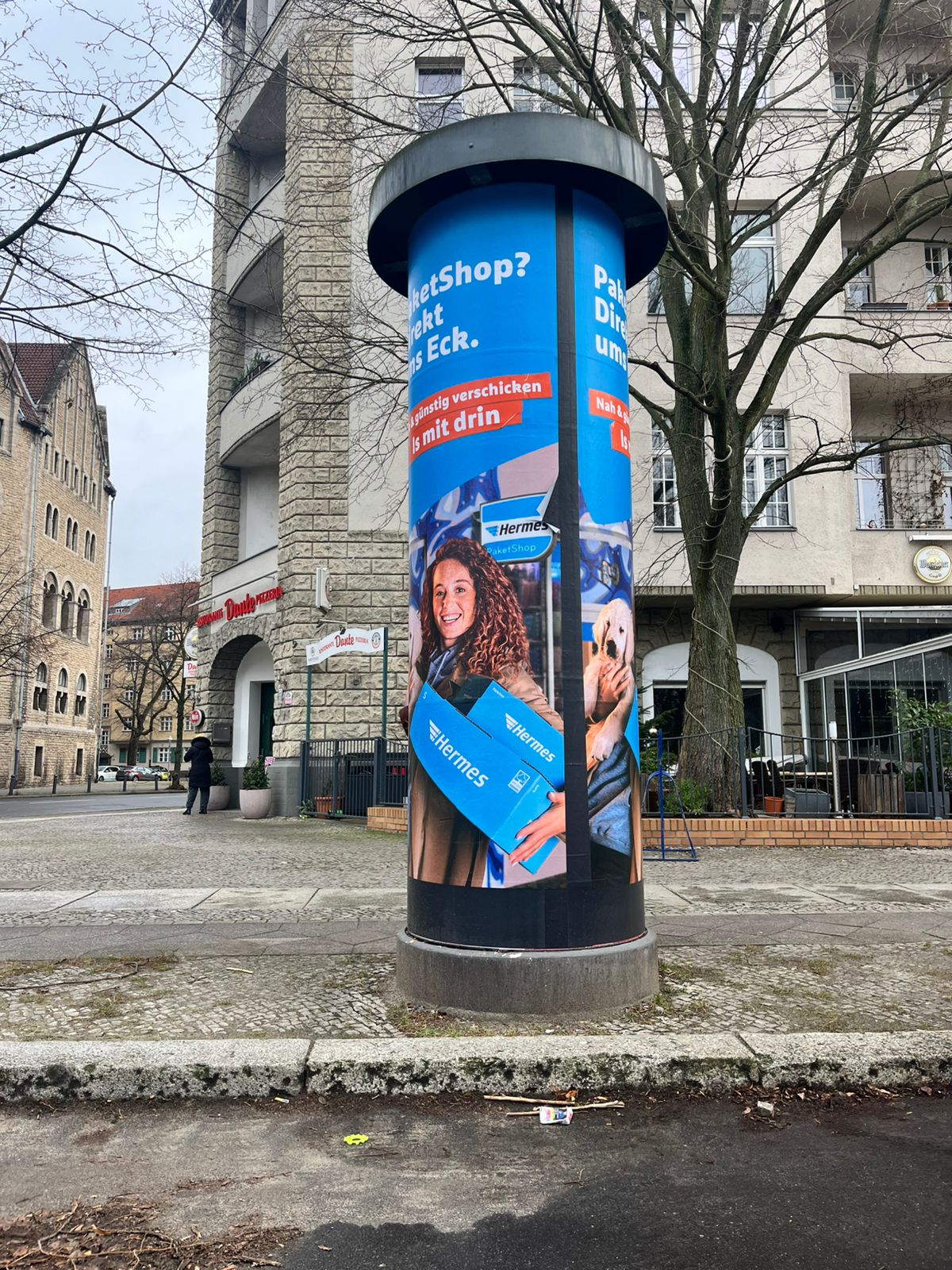 Außenwerbung Pilon