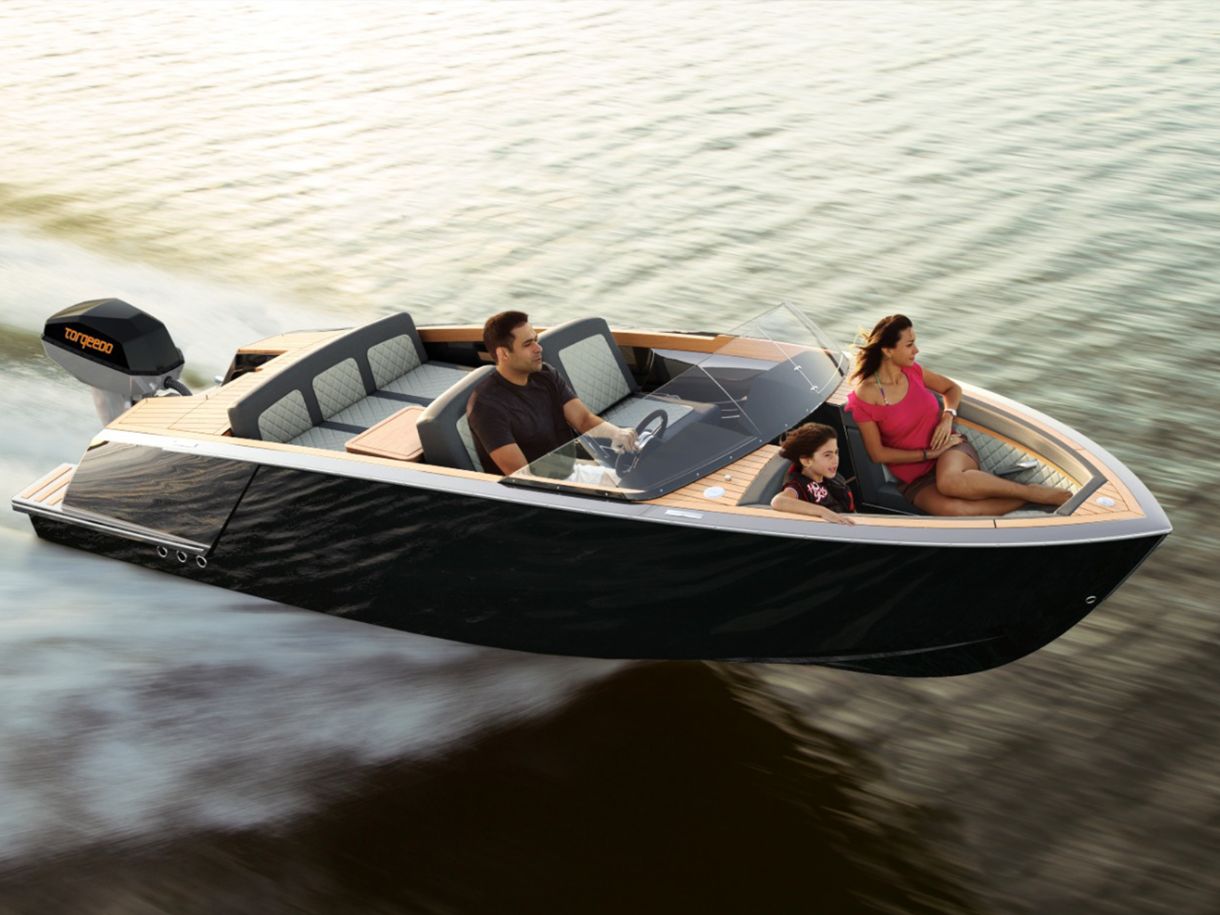 Elektroboote Von Purevolt Yachts Neue Elektrische Motorboote 