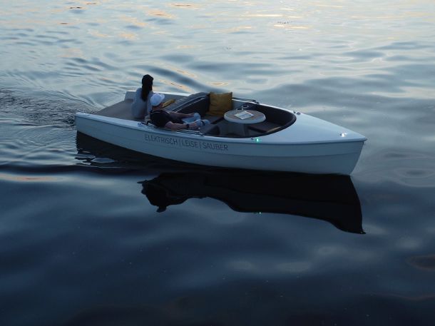 segelboot mit elektromotor kaufen